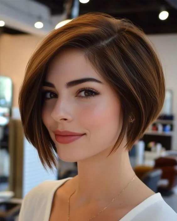 rounded stacked bob