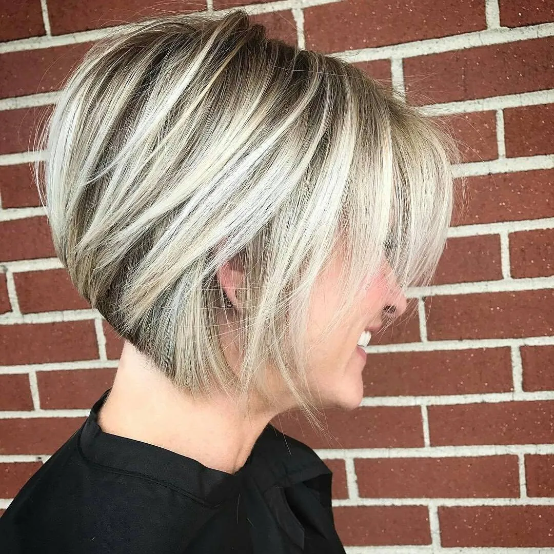 modern stacked bob