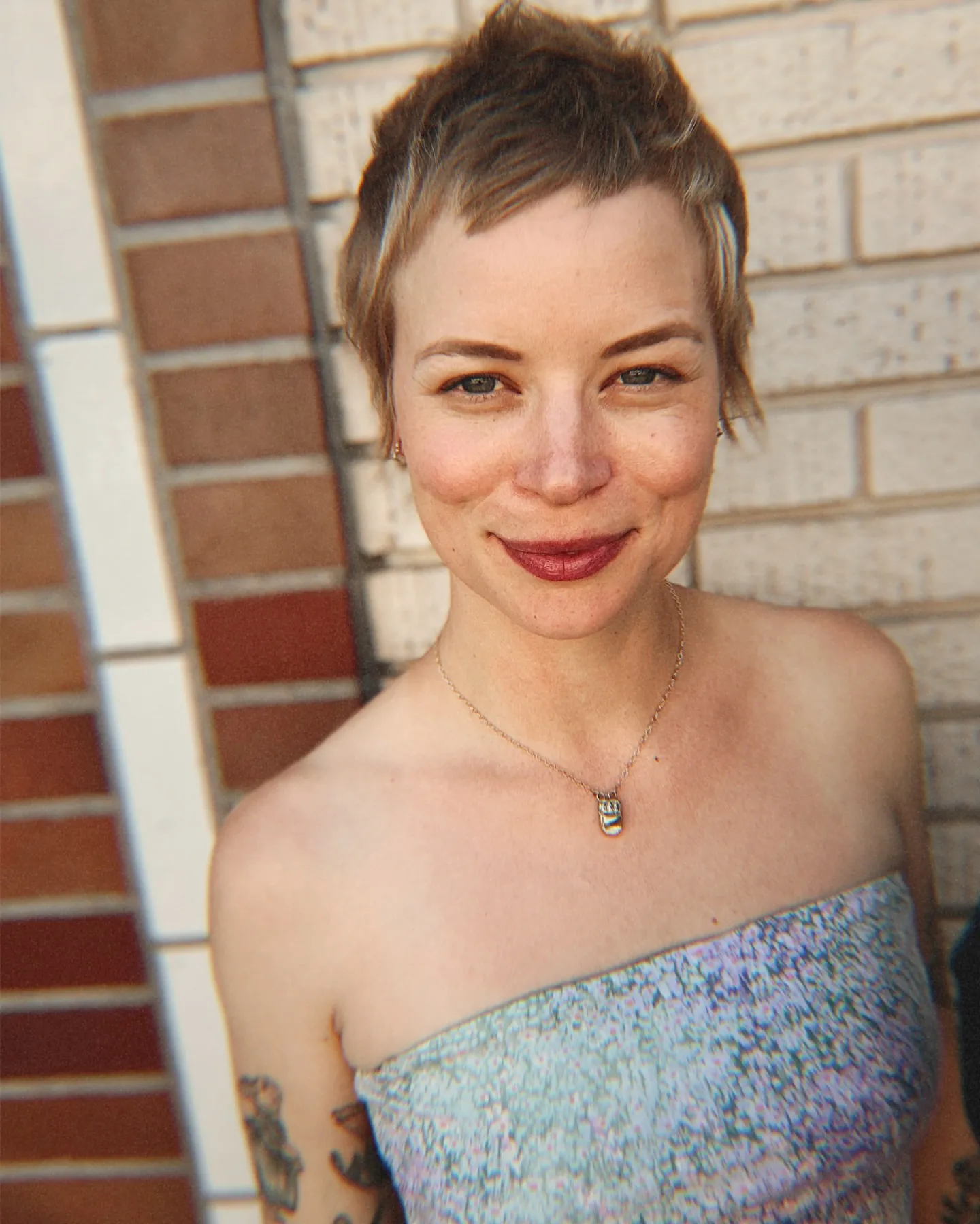 choppy textured pixie