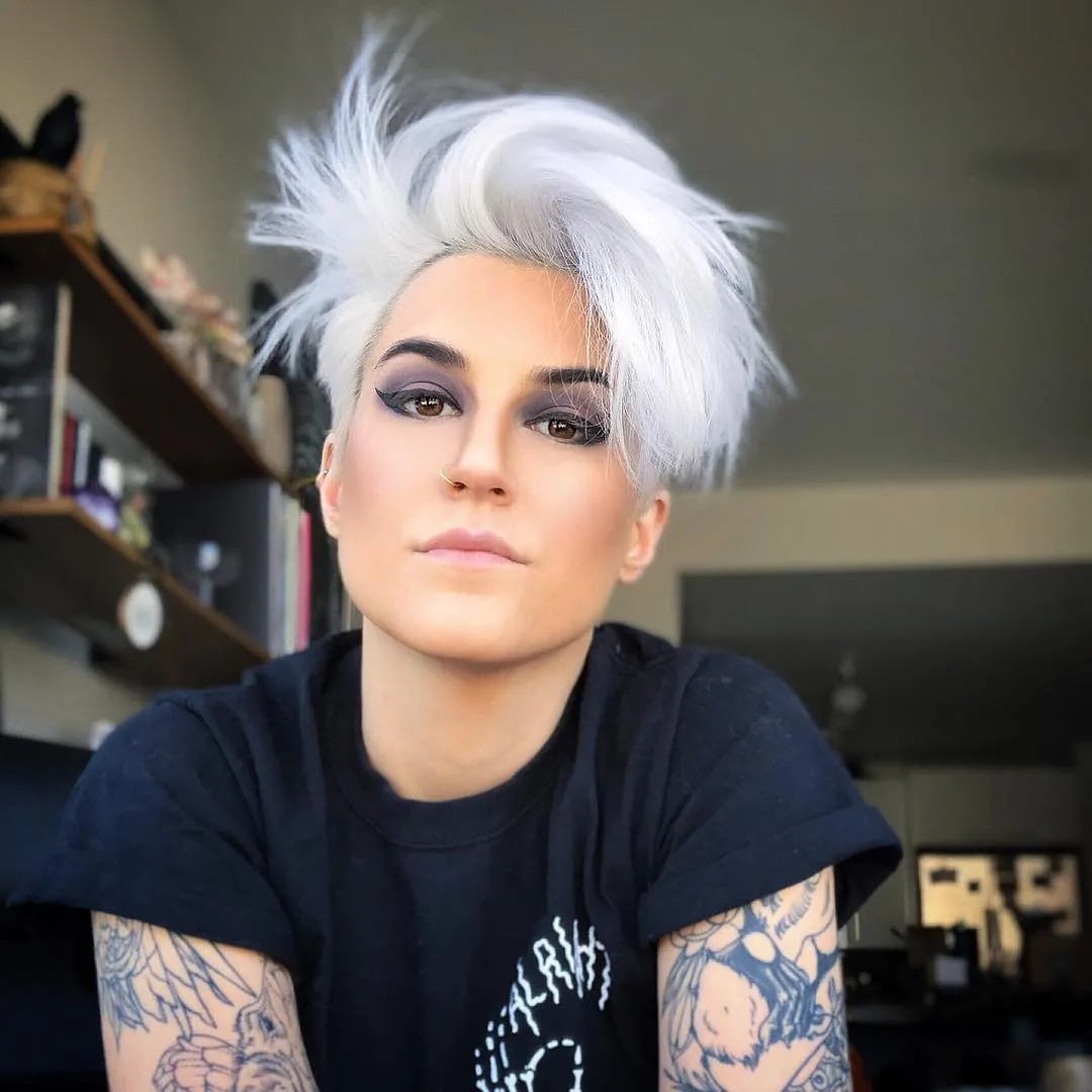 Textured Crop hairstyle