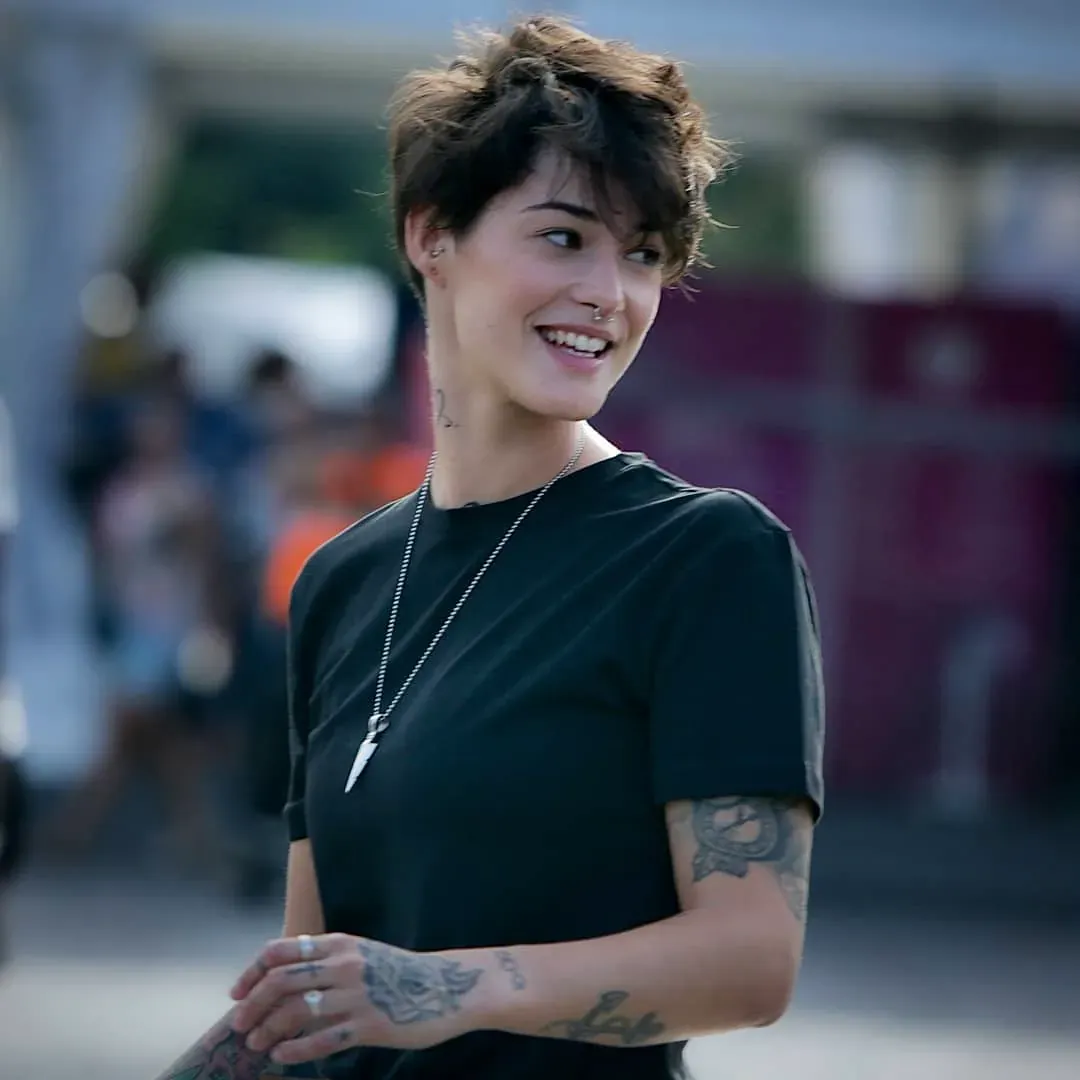 Short Fringe hairstyle