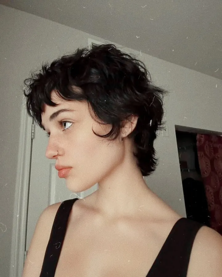 Textured Pixie hairstyle