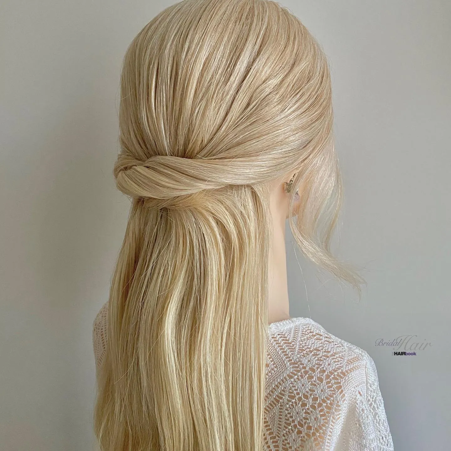 wedding-hairstyles-for-straight-hair