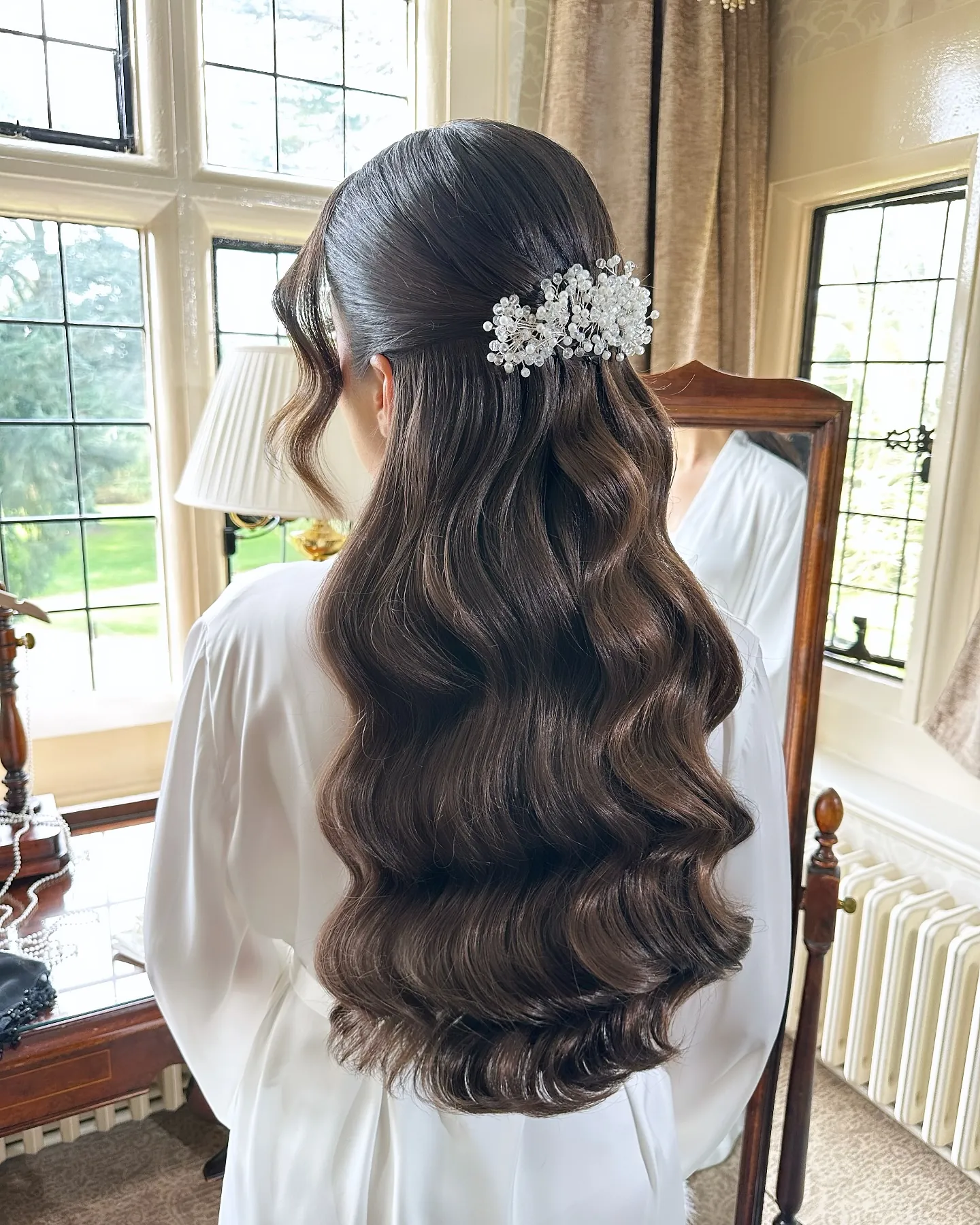 Classic Hollywood Waves