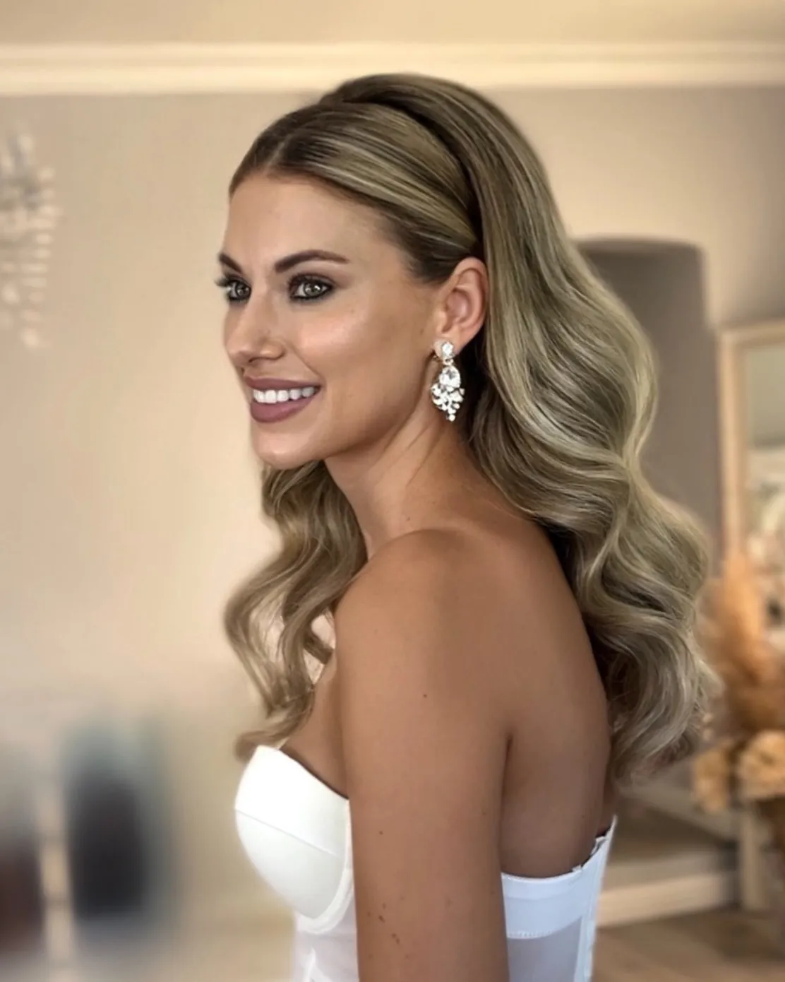 Soft Side Swept Waves