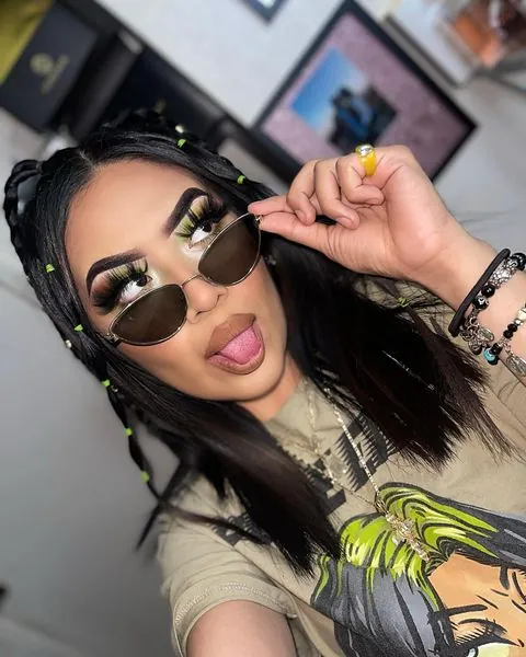 mini braided strands Y2K hairstyle